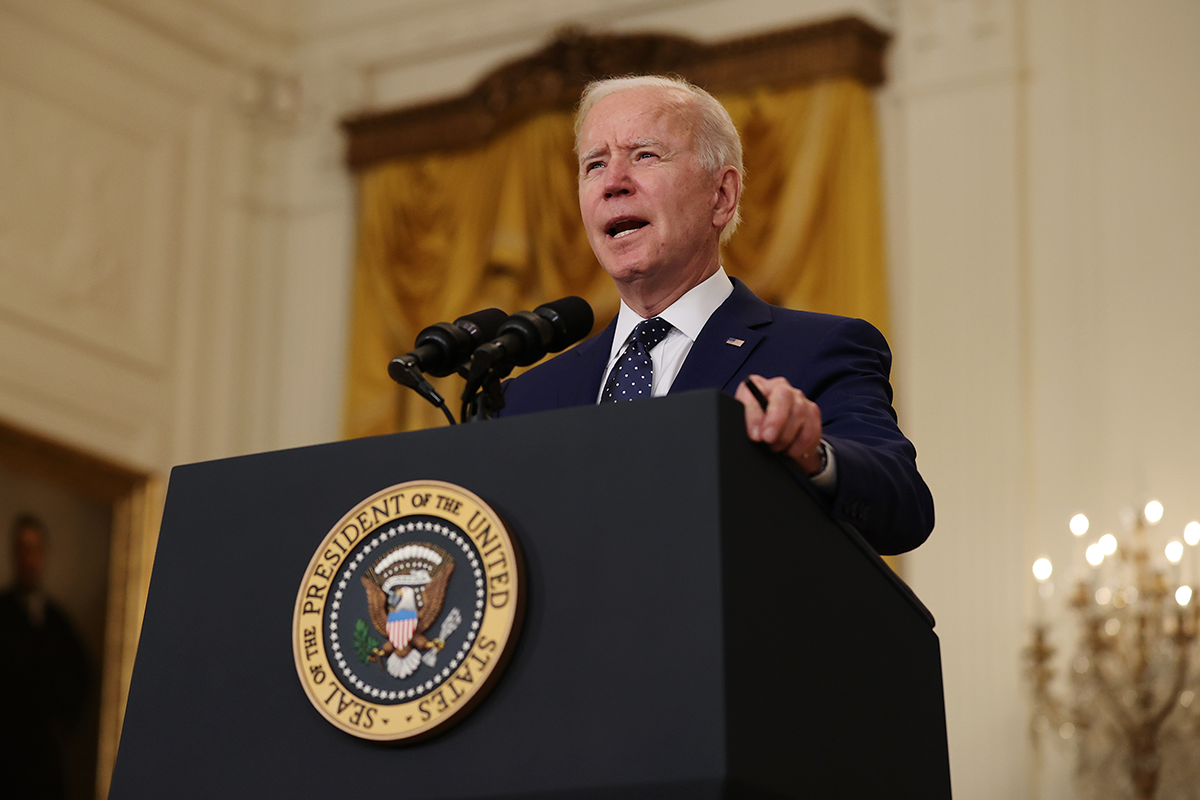 U.S. President Joe Biden announces new sanctions against the Russia government, on April 15, 2021, in response to the 2020 hacking operation that breached U.S. government agencies and major American companies. Photo by Chip Somodevilla/Getty Images.